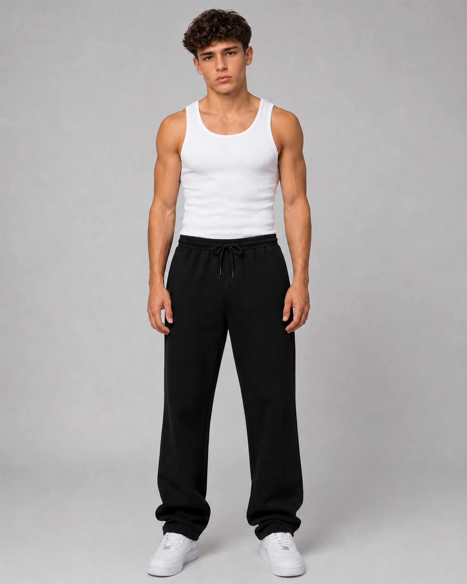 Essential Baggy Sweatpants - Black